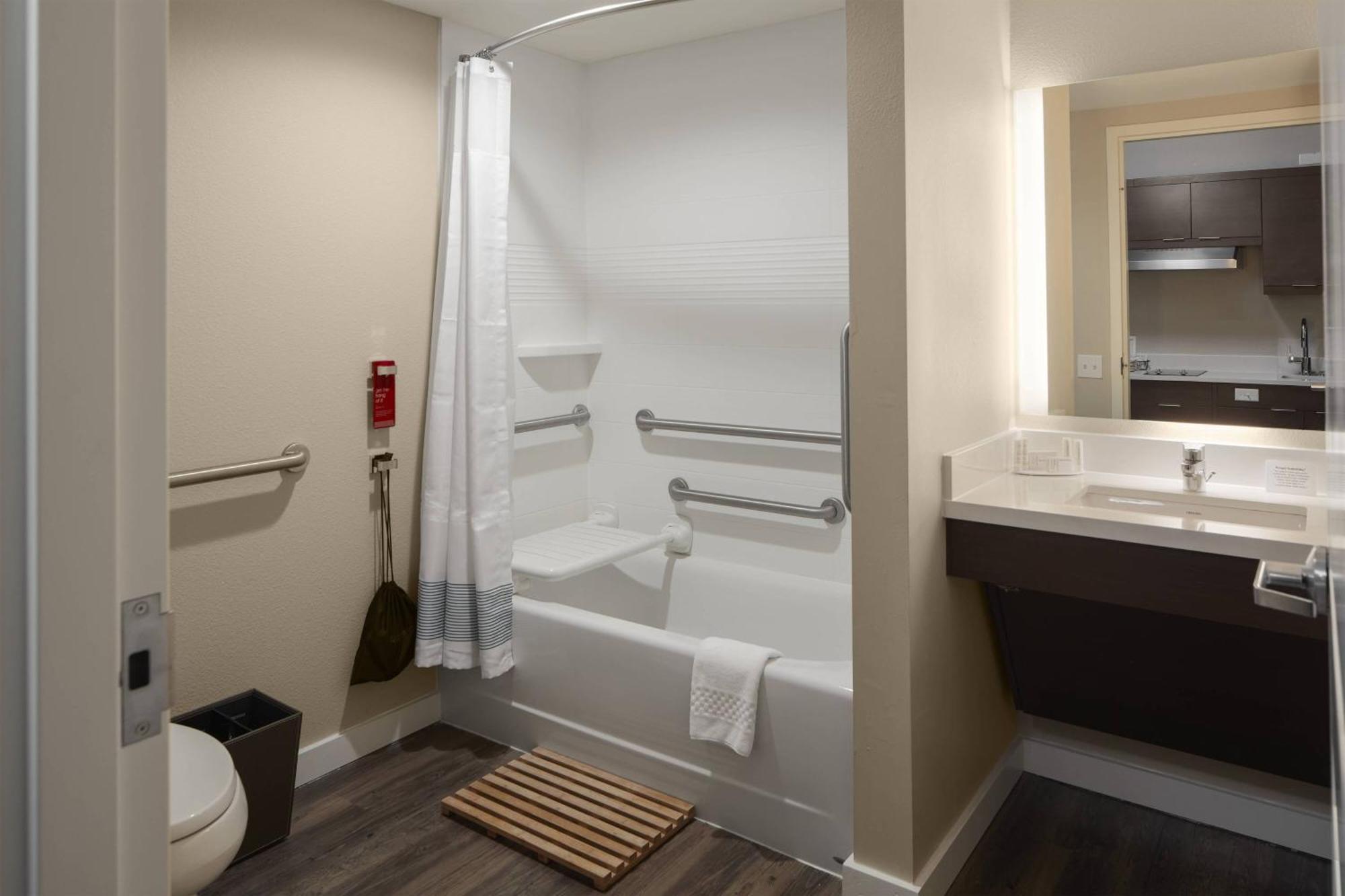 Towneplace Suites By Marriott Tampa South Eksteriør bilde