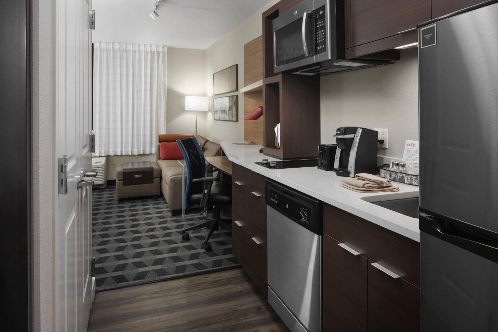 Towneplace Suites By Marriott Tampa South Eksteriør bilde