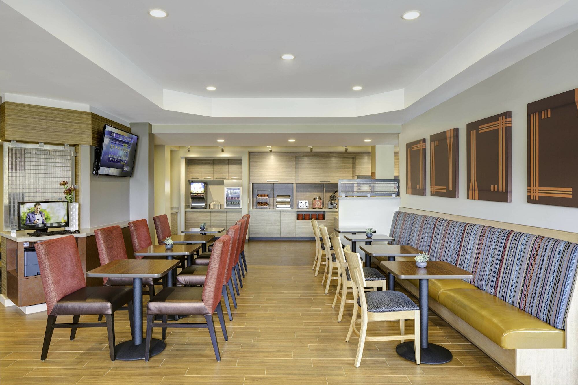 Towneplace Suites By Marriott Tampa South Eksteriør bilde